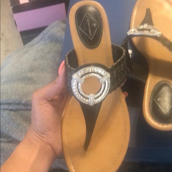 Black Sandals - Picture 2 of 3